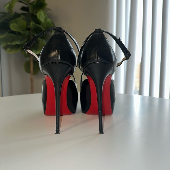 Black Christian Louboutins size 37 - Picture 3 of 5